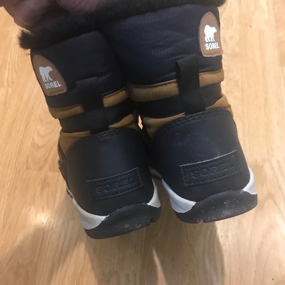 Sorel Whitney boots - Picture 7 of 10